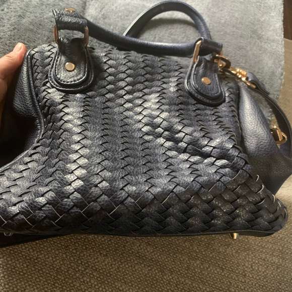 Deux lux navy blue hand bag used - Picture 2 of 3